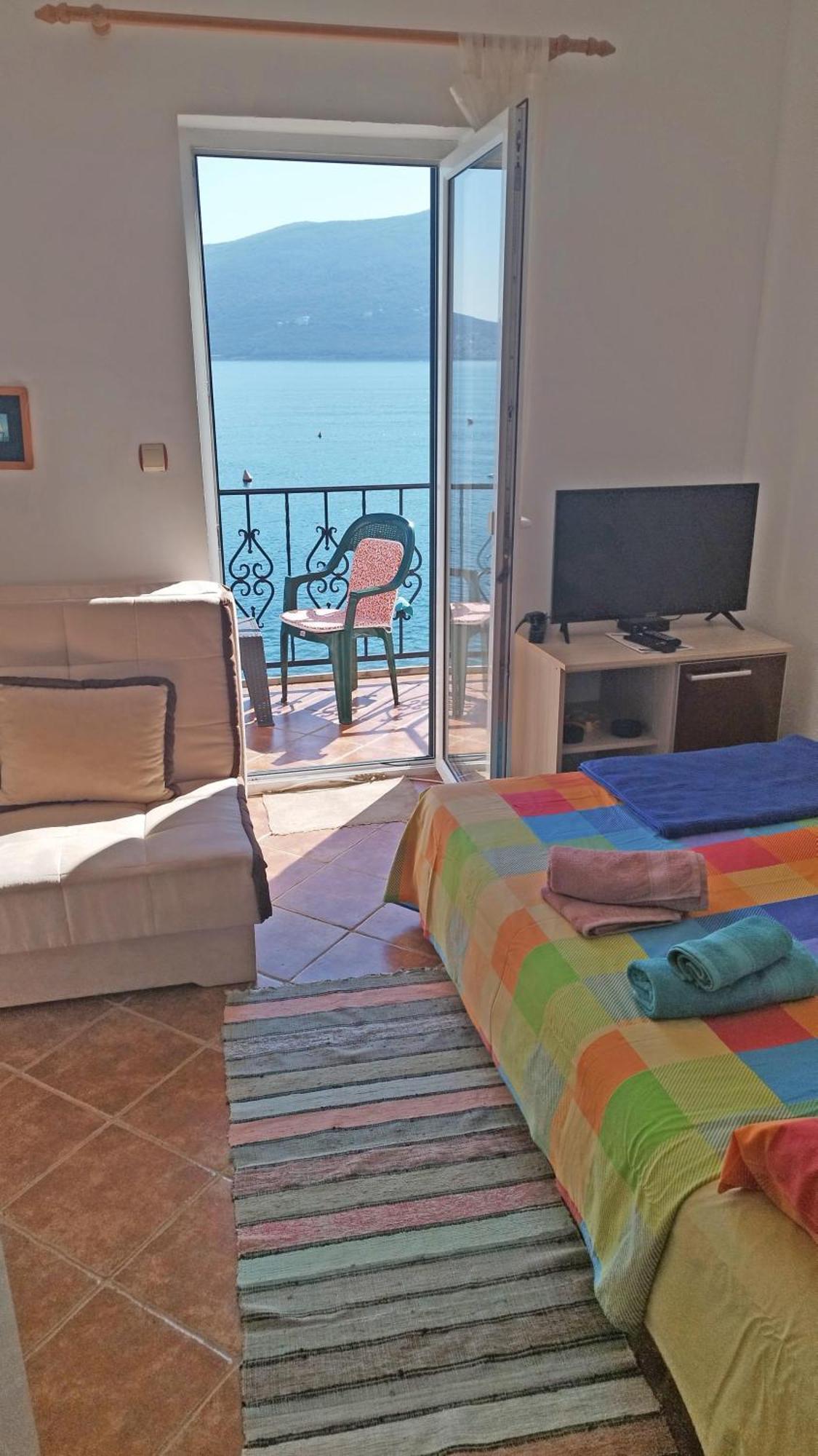 Rooms Beba Herceg Novi Eksteriør billede